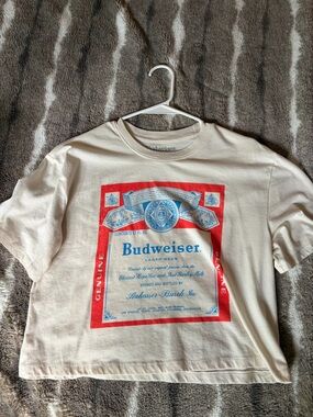 Budweiser Cream Tee with Red and Blue Label Print